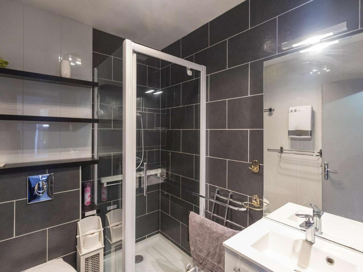 Cauterets: Apt 2 Chambres, Balcon, Wifi - Fr-1-401-26 Bagian luar foto